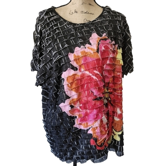 Essentials Tops - 3/$15 Essentials Women's Plus Floral Ruffle Layer Top - 3X